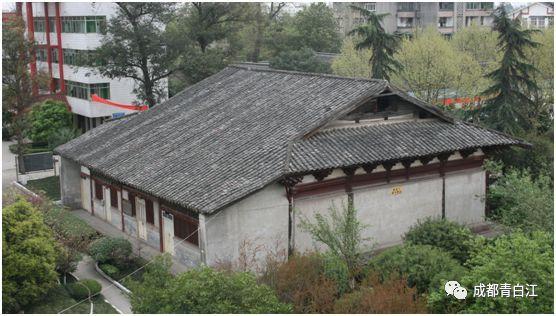 通过华燧以铜铸字,开办会通馆,可以窥见荡口古镇文脉之深厚