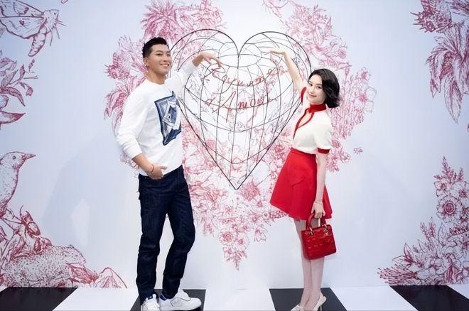 比亚迪元油门踏板线怎么拆下？游戏画面