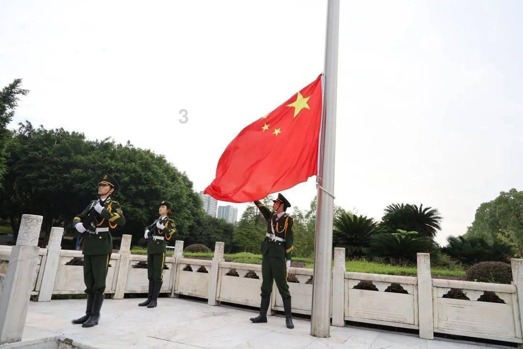 时尚公主做美甲