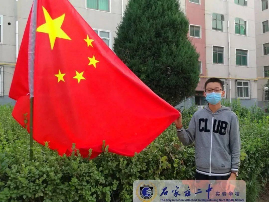 我最近老感觉自己 身后站着一人回头一看啥也没有？