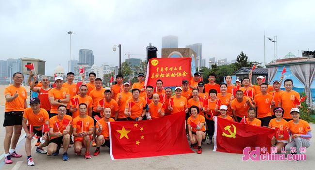 小猫钓鱼游戏龙王版有船